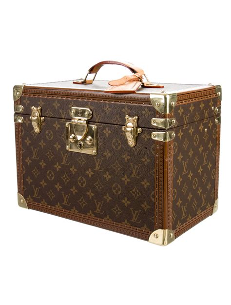 louis vuitton toilet set|louis vuitton toiletry hard case.